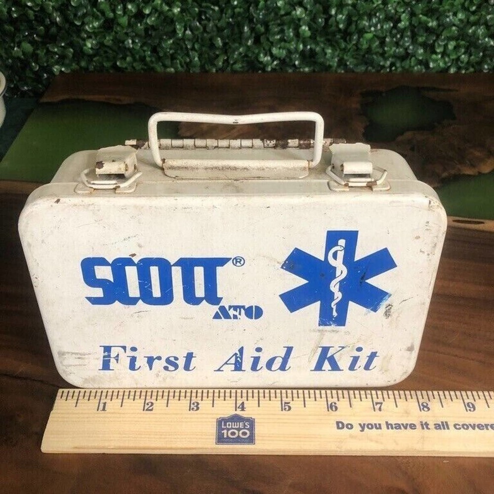 Vintage 70’s Metal Box First Aid Kit SCOTT ATO Unused Contents USA Mountable